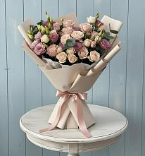 Букет цветов из:  Розы и Лизиантусы #REPLACE_PRED# Амурзете