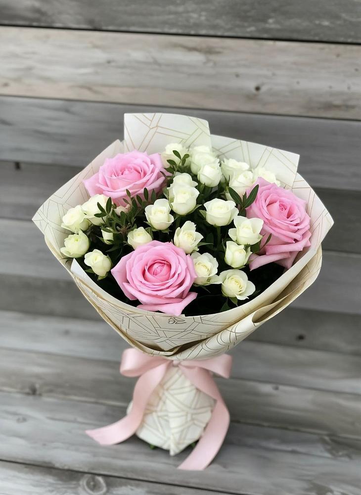 Букет цветов из: Розы в Амурзете