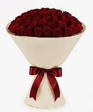 Букет 101 Бордовая роза Блэк Бакарра в Амурзете