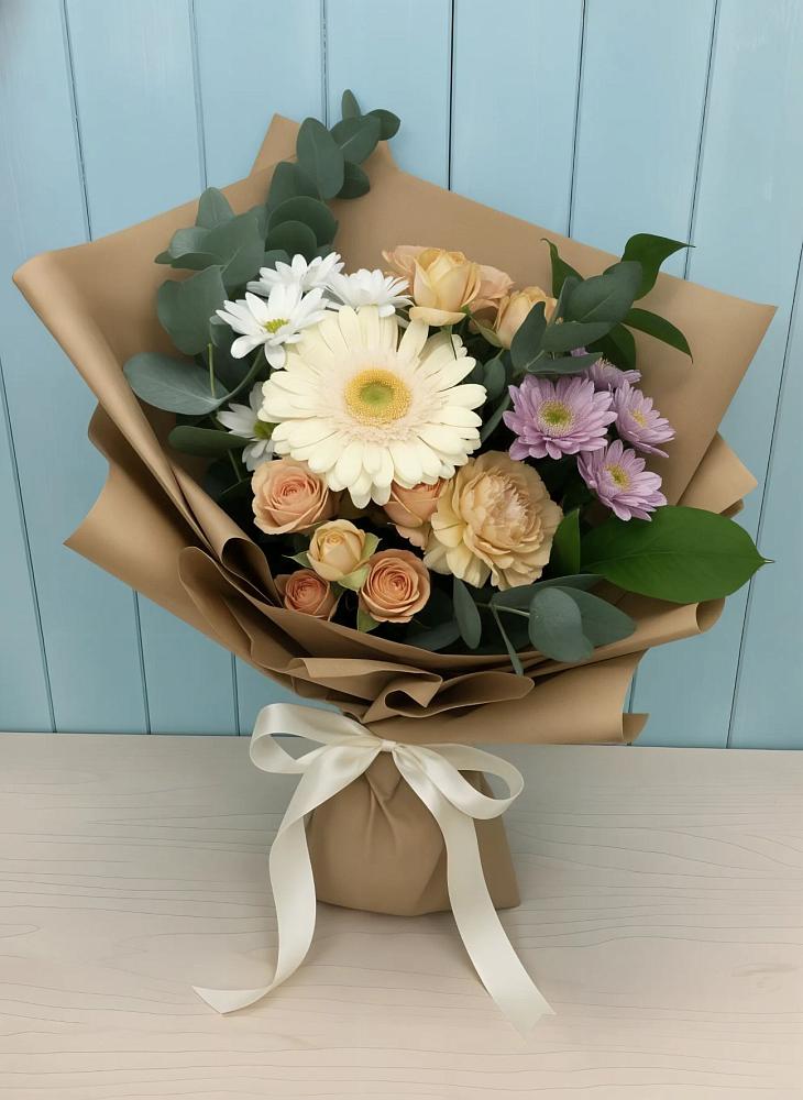 Букет цветов из: Герберы и Хризантемы в Амурзете