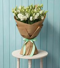 Букет цветов из:  Лизиантусы в Амурзете