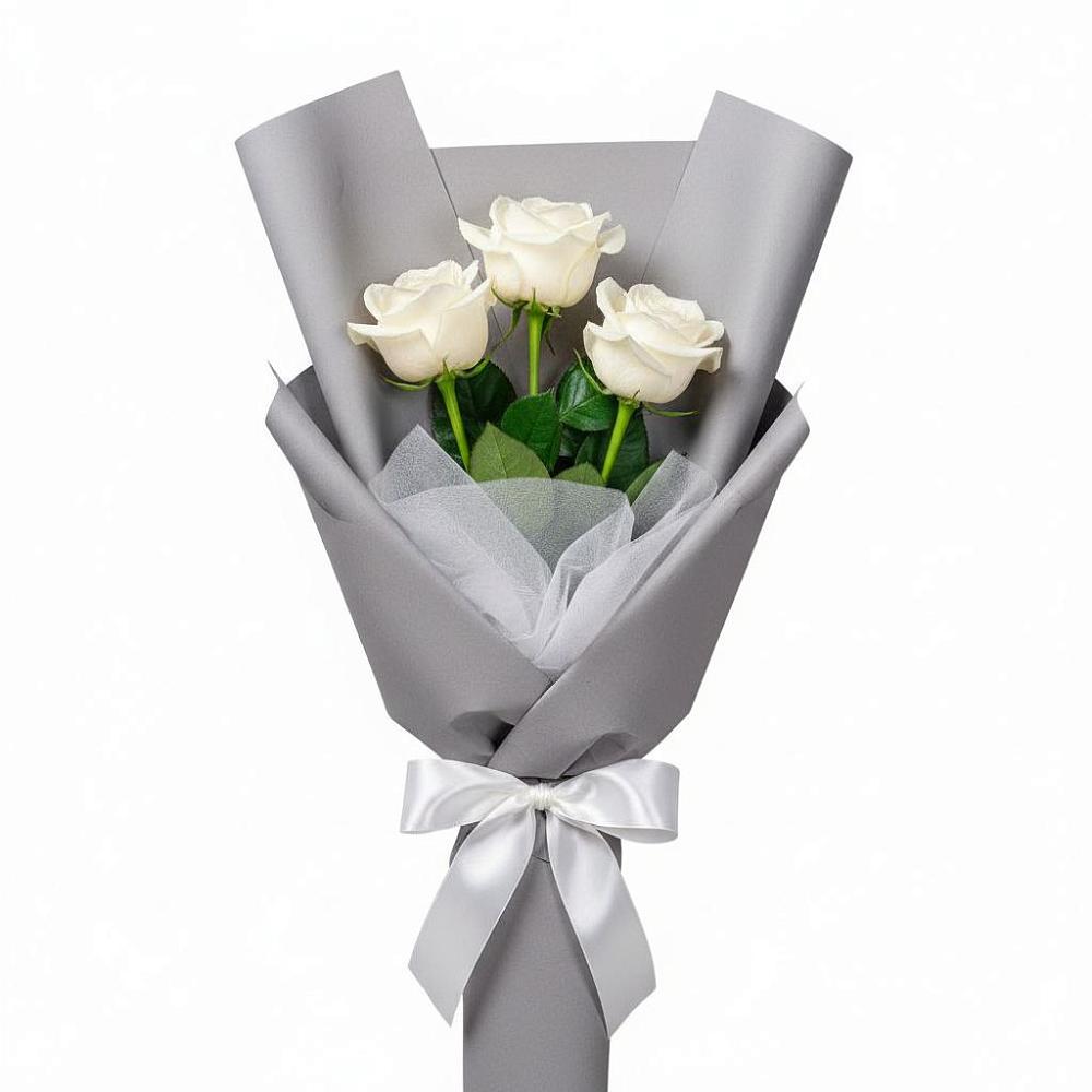 Букет 3 белые розы в Амурзете