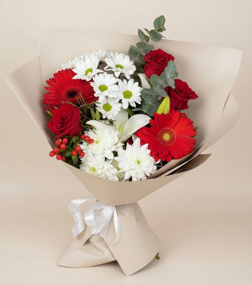 Букет цветов из: Розы, Хризантемы, Герберы и Лилии в Амурзете