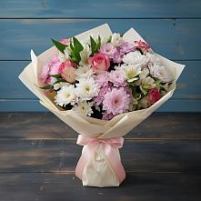 Букет цветов из:  Хризантемы, Альстромерии и Розы в Амурзете