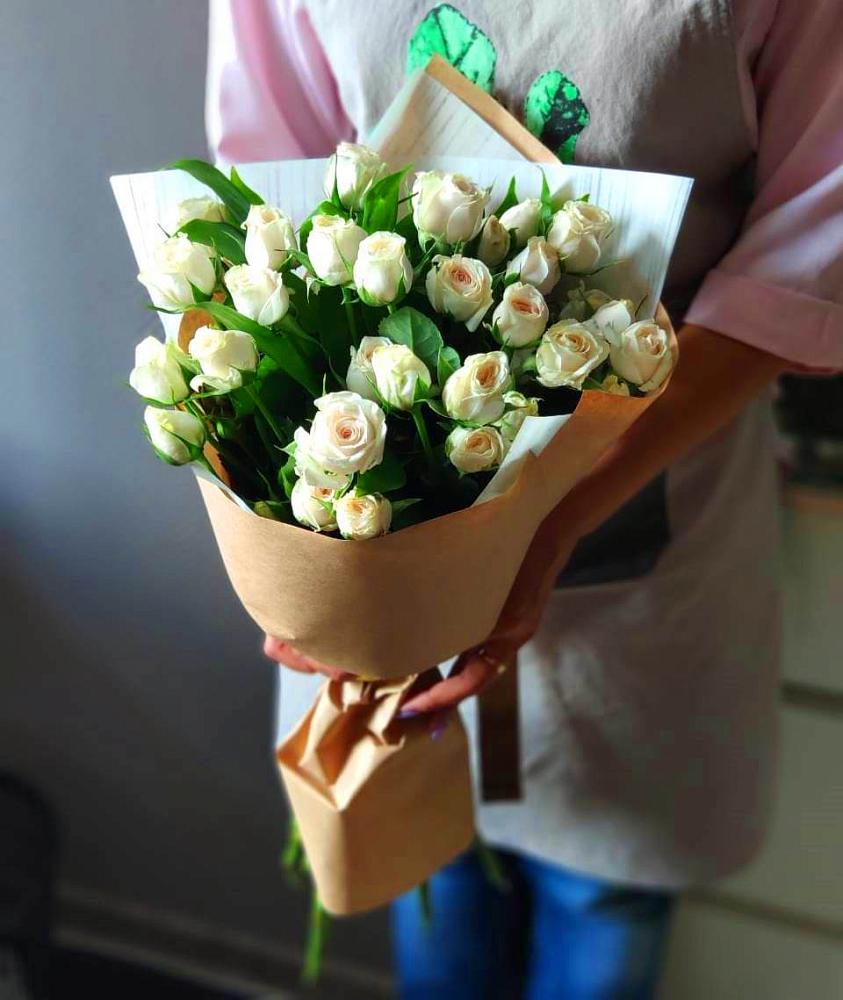 Букет цветов из: Розы в Амурзете
