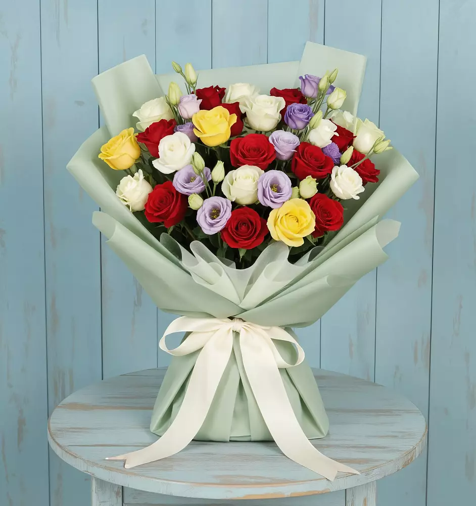 Букет цветов из: Розы в Амурзете