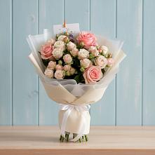 Букет цветов из:  Розы в Амурзете
