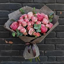 Букет цветов из:  Розы в Амурзете